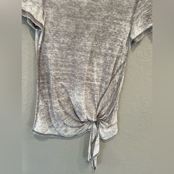 Susina Tie Front T Shirt Tie Dye Color - Picture 4 of 4